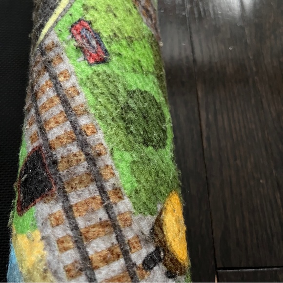 Thomas & Friends Wooden Railway Island of Sodor Felt Playmat - Picture 5 of 5